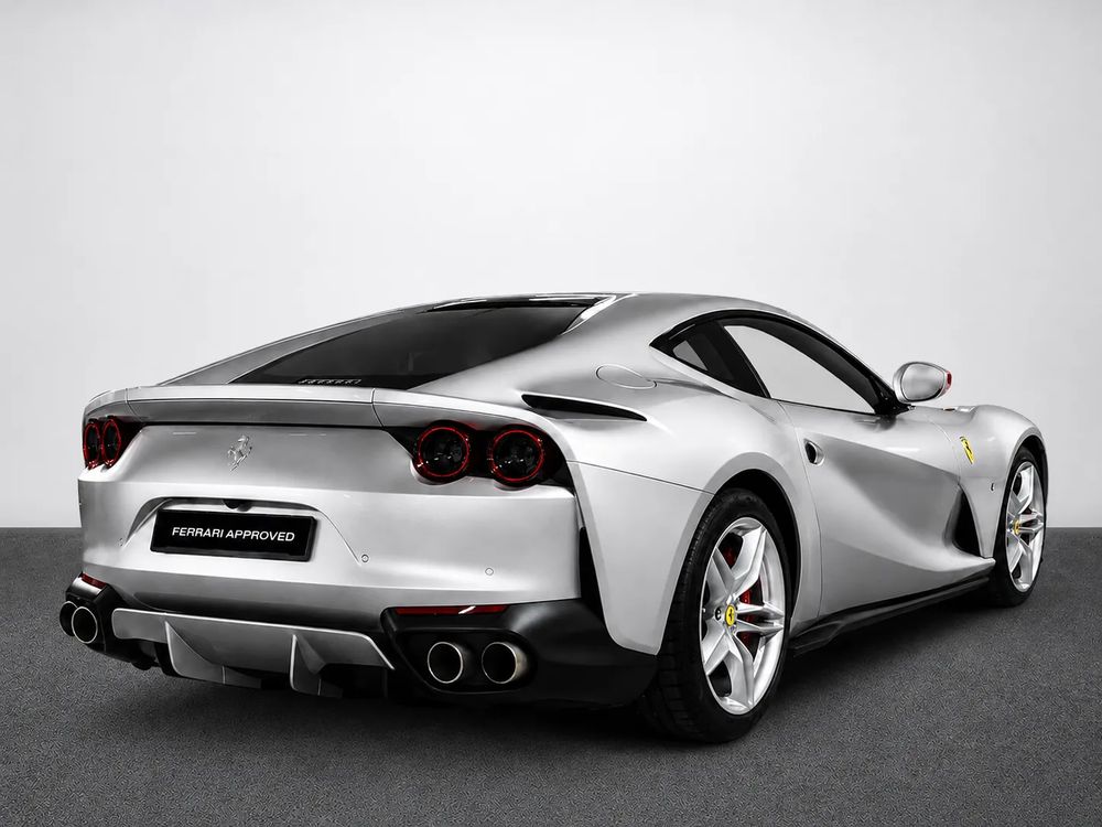 Ferrari 812 Superfast