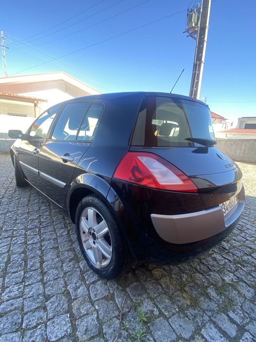 Renault Mégane Luxe Dynamique 1.5 dCi | Económico | Revisão recente