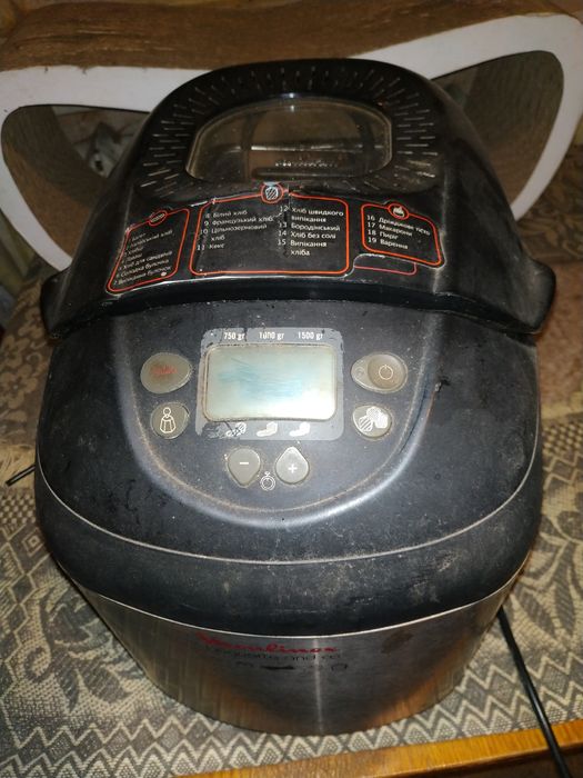 Хлібопіч на деталі розбір двигун корпусс