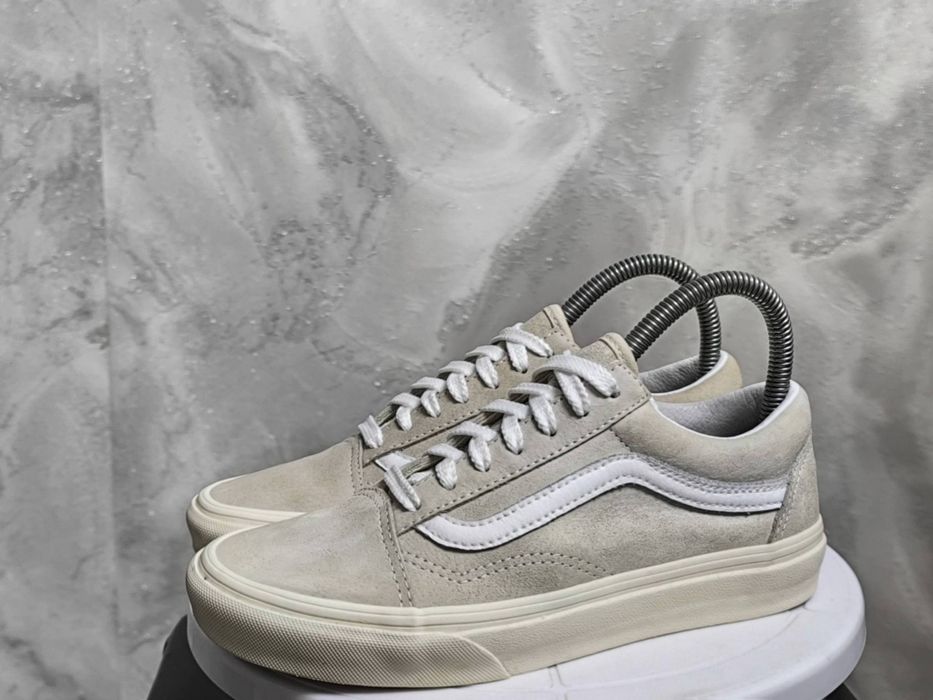 Жіночі замшеві кросівки Vans розмір 36 22.5 см