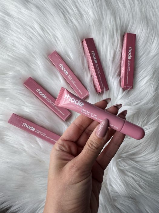 Блиск для губ rhode роуд блеск ribbon salny tan