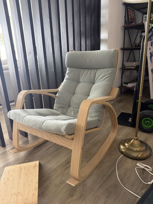 Cadeira balouço IKEA