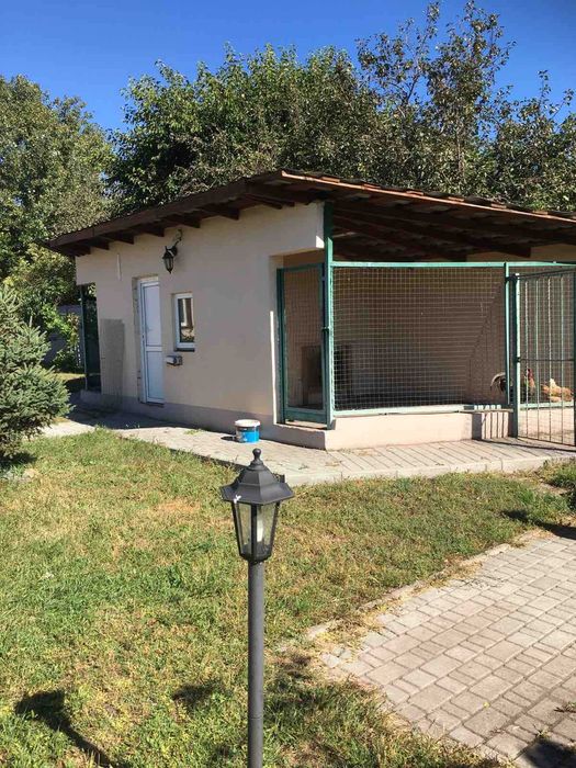 Великий будинок з сучасним ремонтом в Гребінках