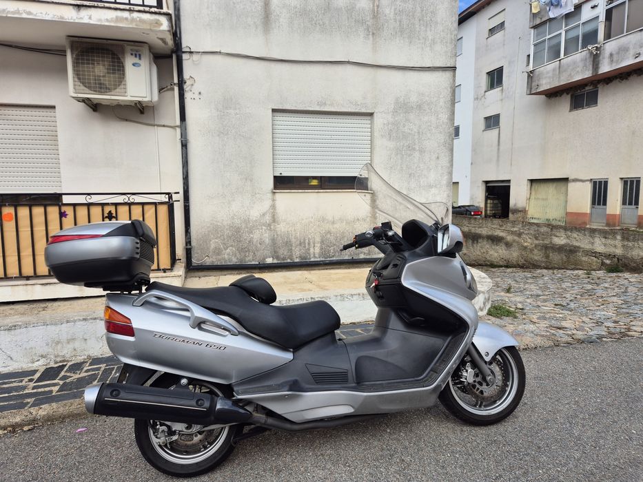 Suzuki burgman 650