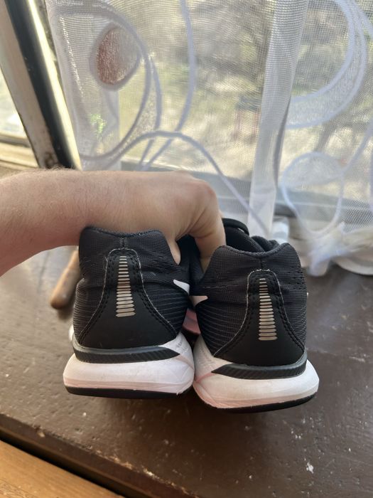 Жіночі бігові кросівки Nike Pegasus 34 Black