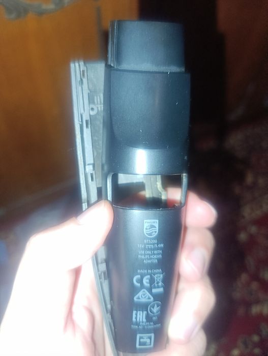 Триммер Philips BT 5200 на запчасти