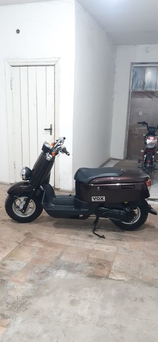 Скутер YAMAHA Vox