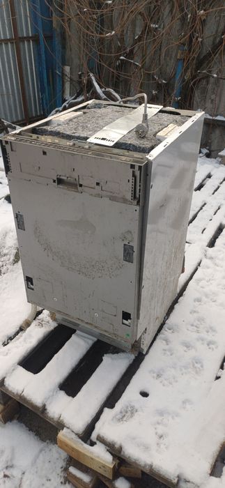 Встраиваемая посудомоечная машина BEKO DIS28123