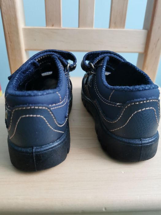 Półbuty na rzep 25 Nowe