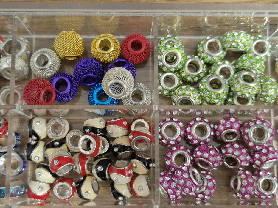 Charms zawieszka 300 szt.