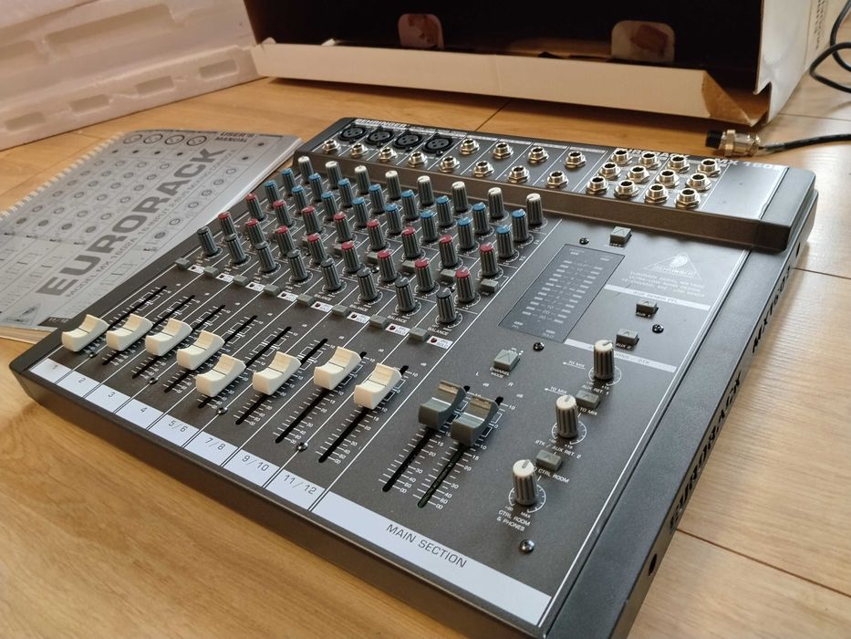 Mikser Behringer Eurorack MX 1602