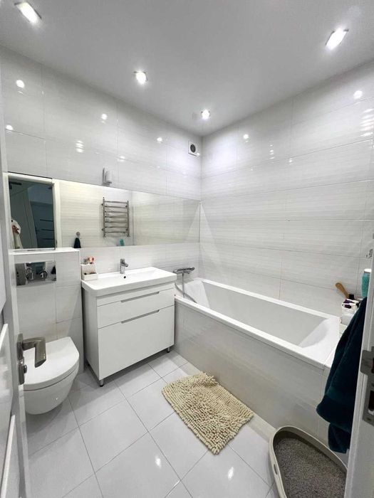 Продаж 4 кім.квартири Плугова