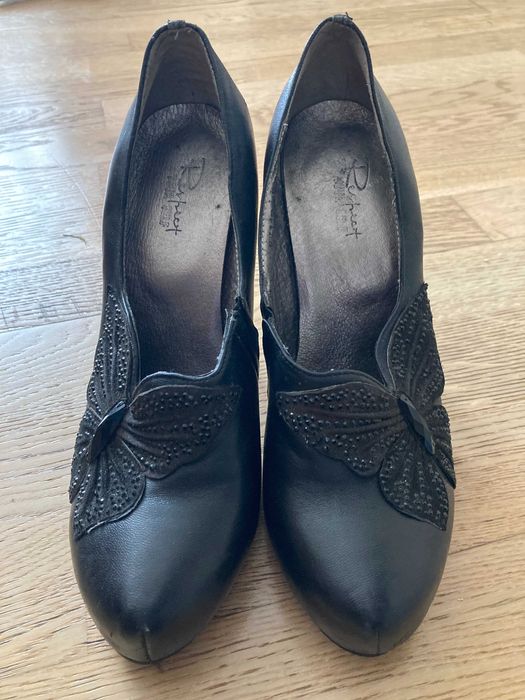 Шкіряні туфлі Respect yourself