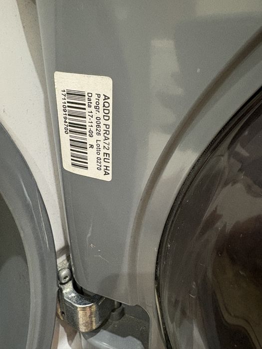 Pralko-suszarka Hotpoint Ariston Aqualtis 10/7 kg – do naprawy