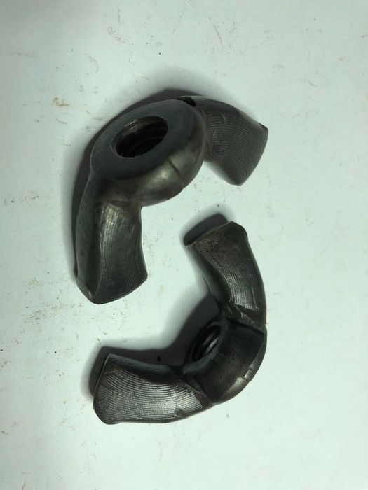 Nakrętka 4 szt. motylkowa stalowa M10