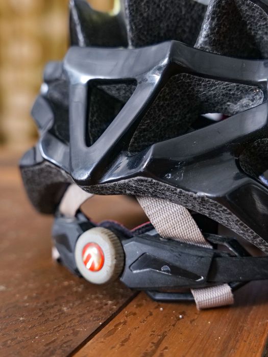 Capacete de ciclismo ESSEN E-C99