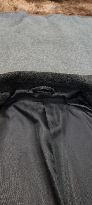 Продам пальто мужское натуральная шерсть демисезонное