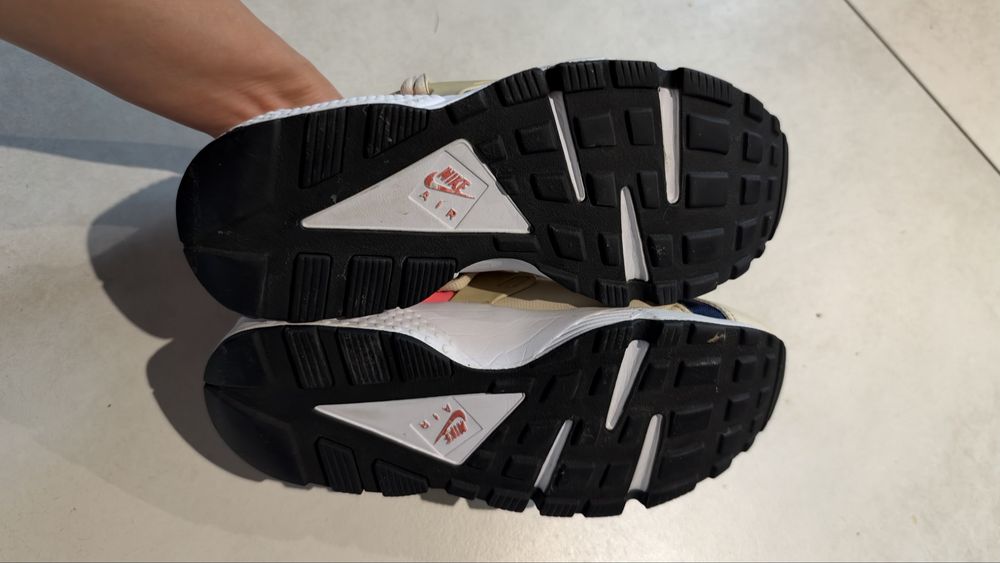 Nike Huarache оригінал 38(на 37)