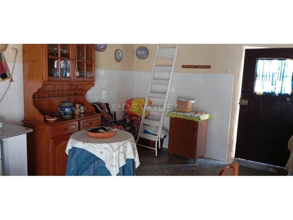 Moradia situada em aldeia de Baleizão, com 2 quartos