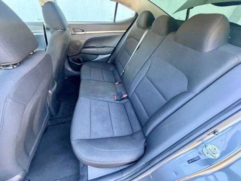 2019 Hyundai Elantra SEL