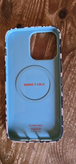 Capa para IPhone 15 Pro Max Bimba Lola