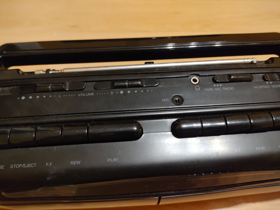 Radio magnetofon radioodtwarzacz general technic gt8256