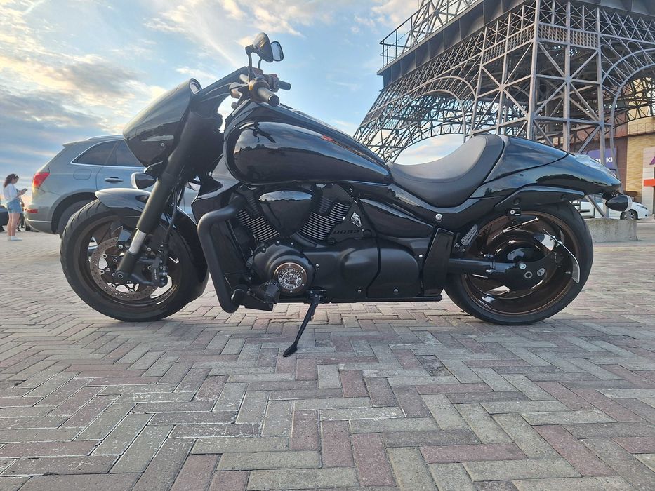 Продам мотоцикл Suzuki Boulevard M109R