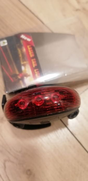 Lampa rowerowa tylna z laserem