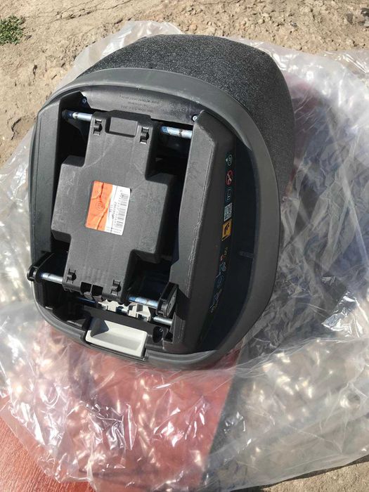 Автокресло детское Maxi Cosy 2 way pearl + база isofix 2 way Fix