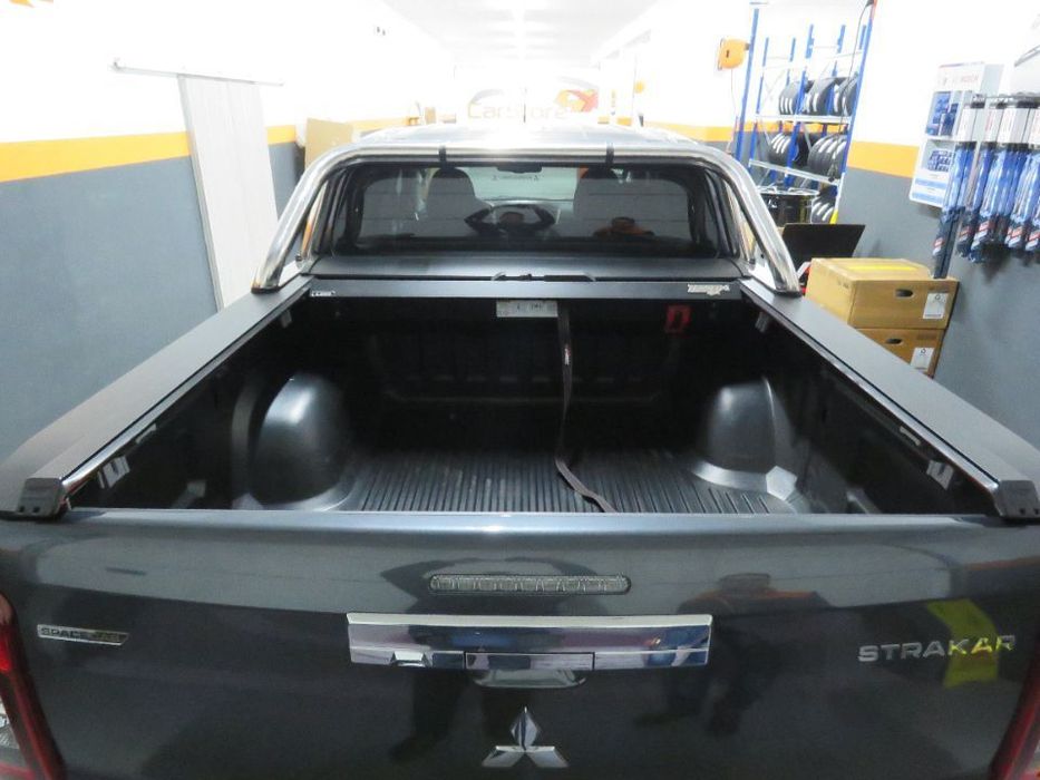 Cobertura Roll Cover Mitsubishi L200 + Cabine Dupla em preto matte