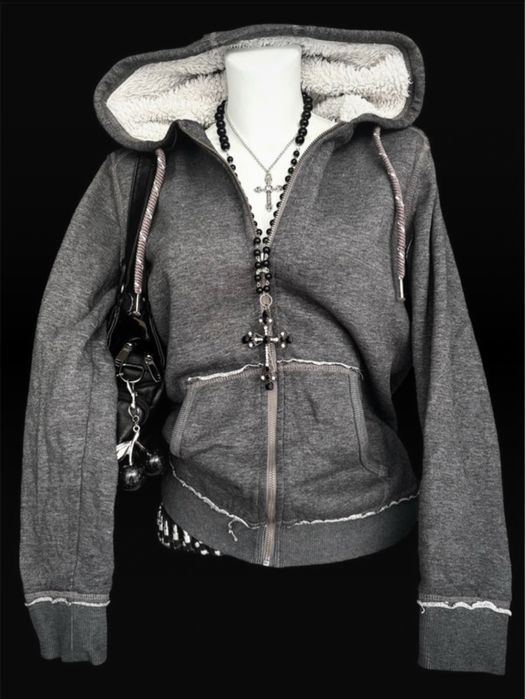 szara bluza z futerkiem na zamek japan style alternative emo y2k swag