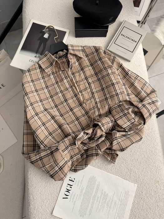 Трендова сорочка в клітинку вільного крою / рубашка в клетку