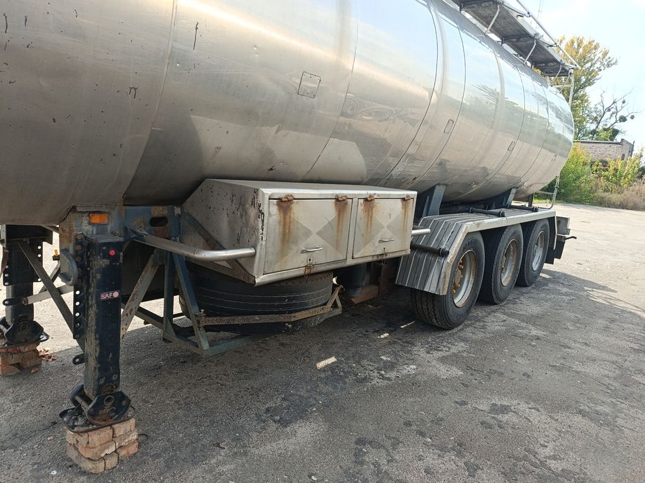 Продам напівпричіп цистерна