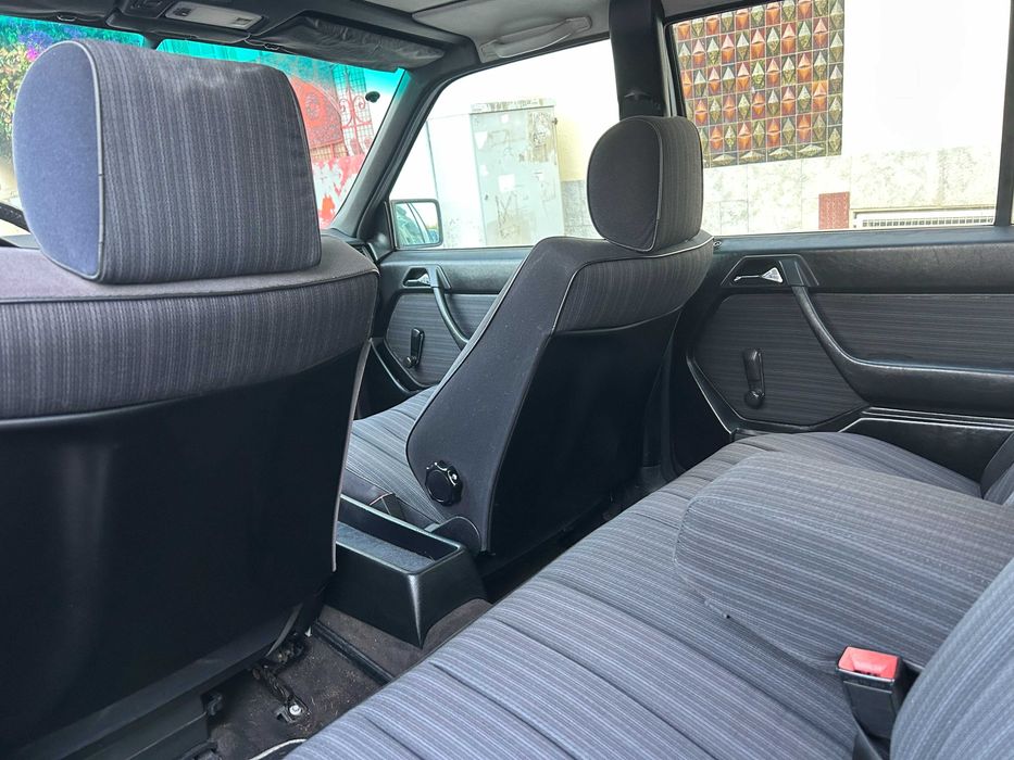 Mercedes-Benz 230 E W124 — 1984