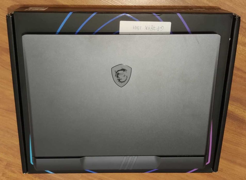 Laptop MSI Vector GP78 HX 13VI Core i9-13900HX, RTX 4090, 64 GB RAM