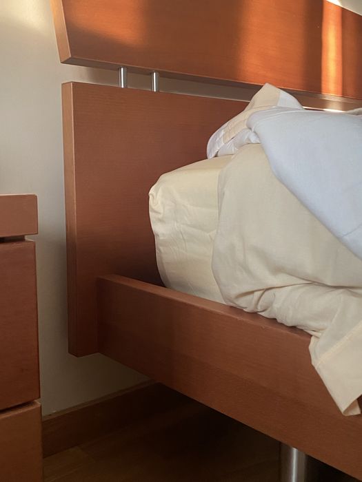 Cama solteiro com colchao