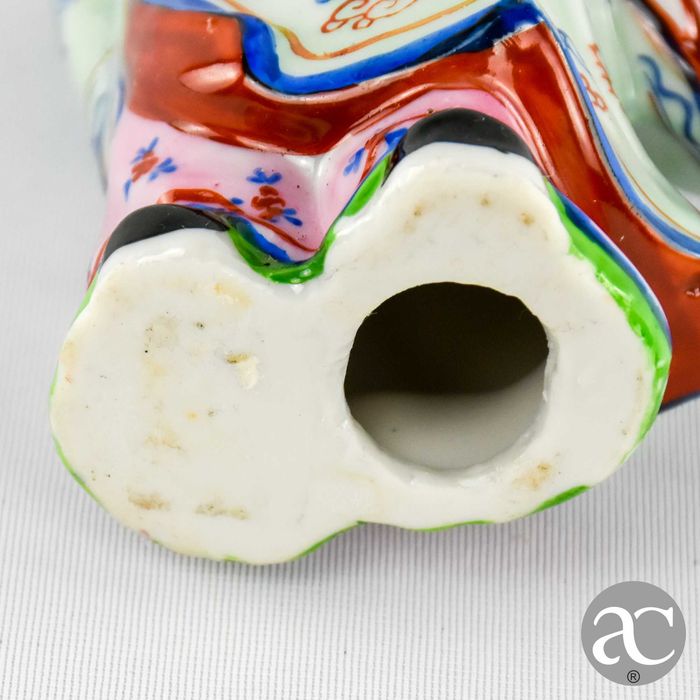 Figura de Mulher em porcelana da China