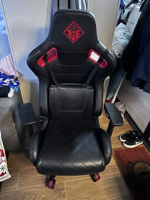 Cadeira gaming Omen HP