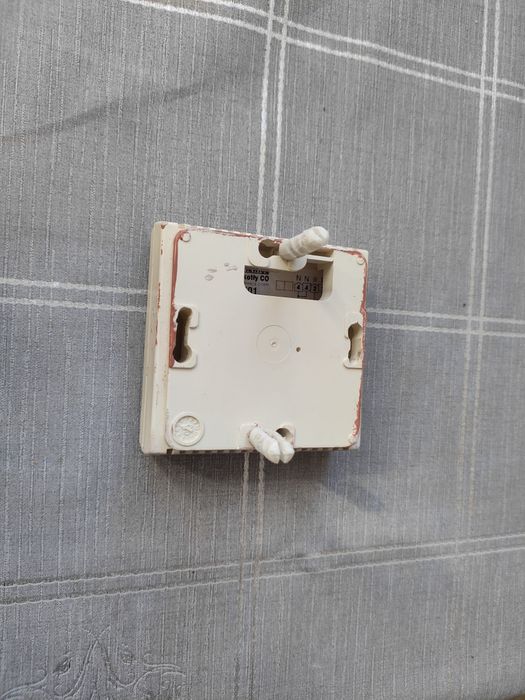 Pokojowy sterownik termostat temperatury do pieca