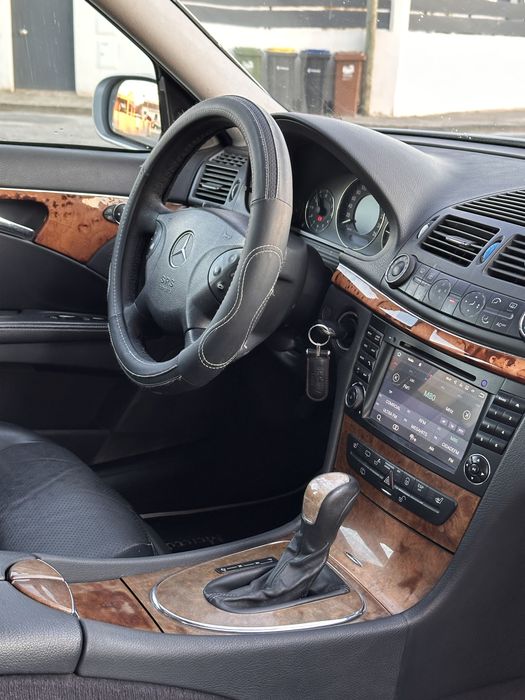 Mercedes-Benz E220d