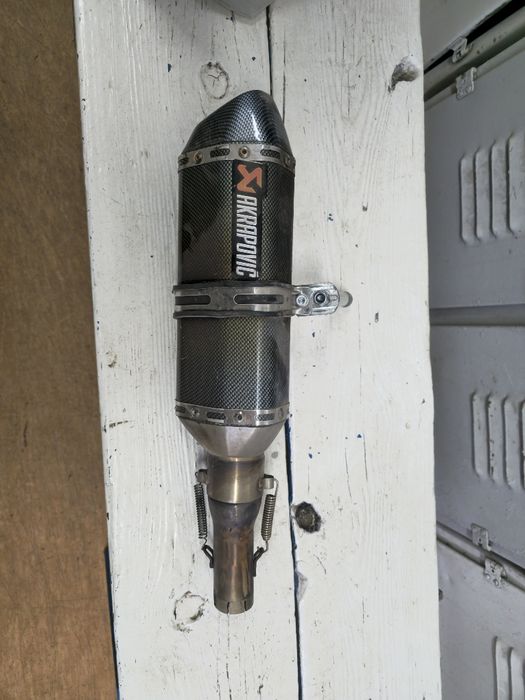 Tłumik,  wydech uniwersalny akrapović