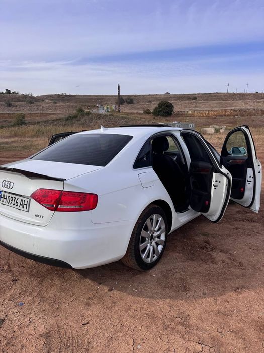 Продам Audi A4B8