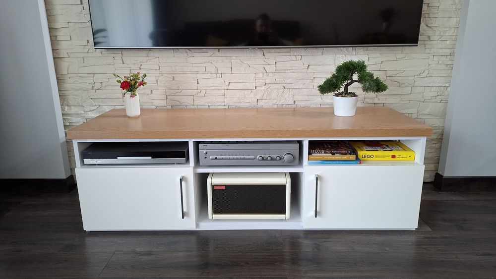Szafka RTV biała dąb 150 cm