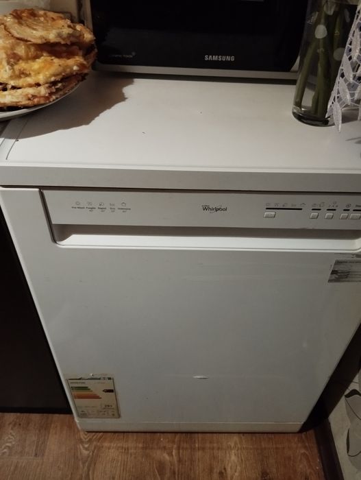 Продам посудомийку