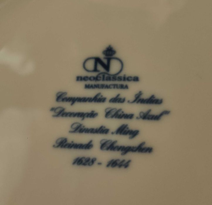 Vaso de Cerâmica Neoclássica Manufactura