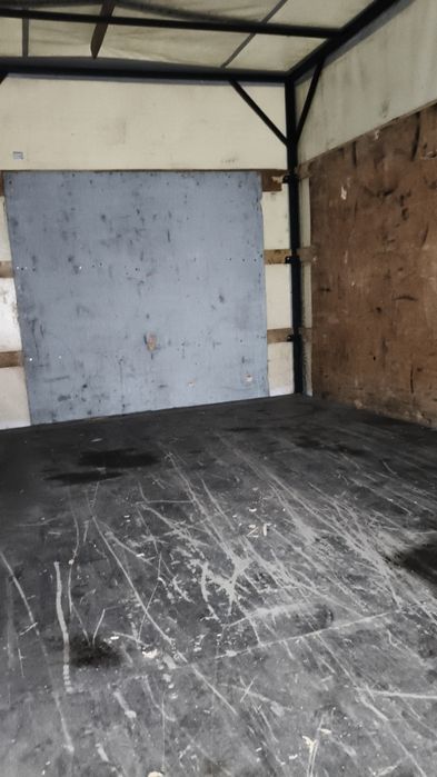 Причепи лавети напівпричепи