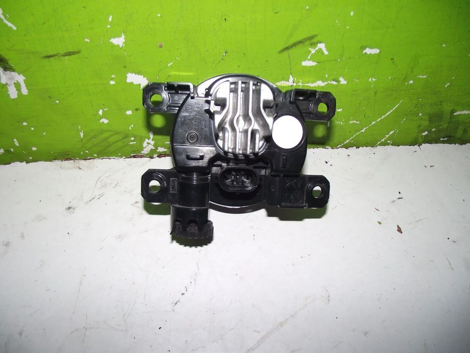 Farol de Nevoeiro Esquerdo Peugeot 508 - 2014 / 2018 - FN419
