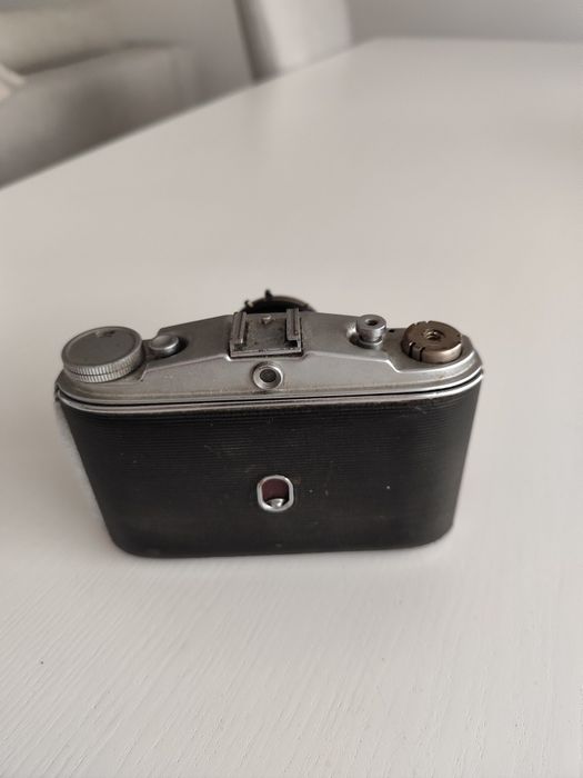 Máquina fotográfica vintage AGFA Isolette