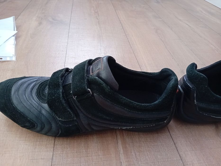 Buty HUGO BOSS na rzep, długość wkładki 30 cm