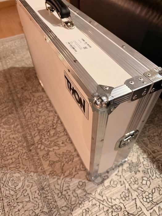 Hardcase - Fractal Fm9